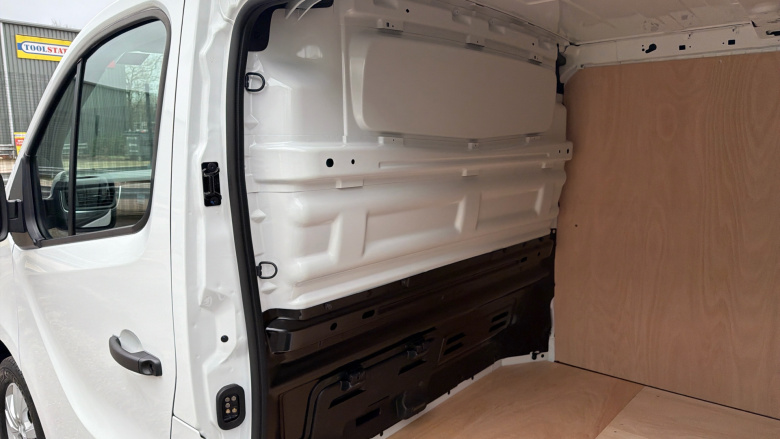 Renault Trafic Lwb Diesel LL30 Blue dCi 150 Extra [Safety] Van